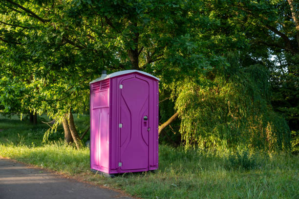 Best Portable restroom solutions  in Grottoes, VA
