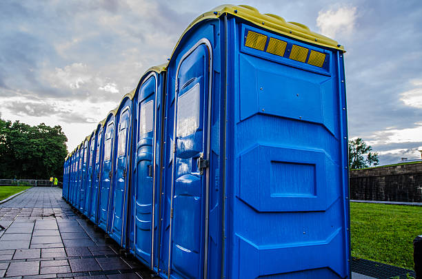 Best Portable toilet rental cost  in Grottoes, VA